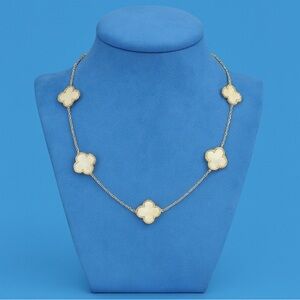 925 Sterling Silver Yellow Gold Plated Mother Of Pearl Clover Station Necklace
